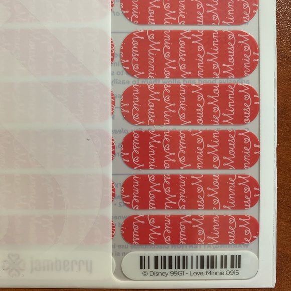 Jamberry Minnie Mouse Set of 4 Full Sheets! - Picture 2 of 5